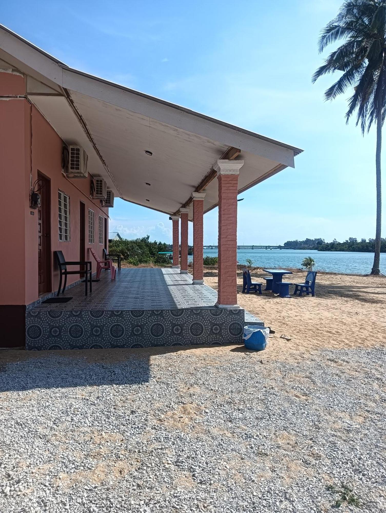 Roomstay Tokbah Demuara Kuala Besut מראה חיצוני תמונה